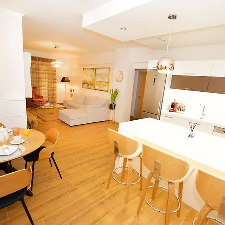 Lotus Corfu Deluxe Apartament *